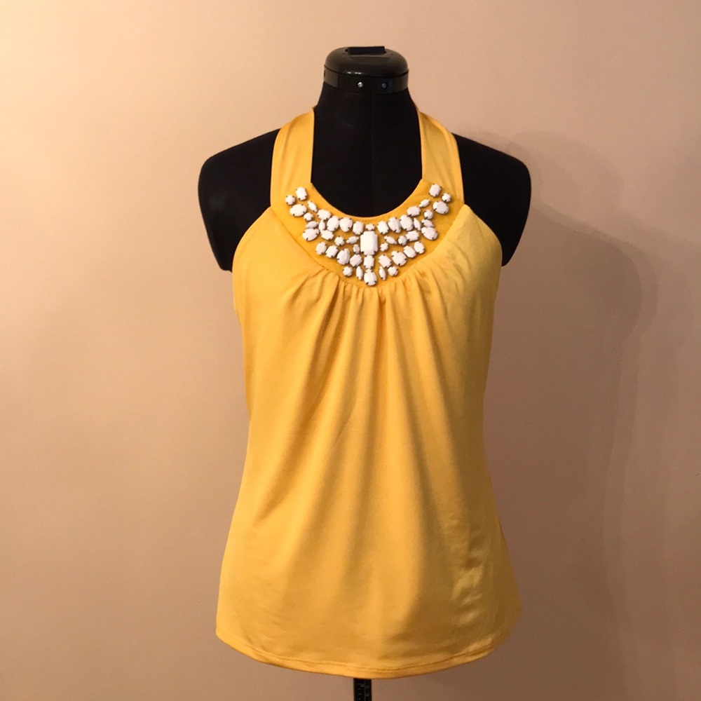 Halter top with white bead embezzlement